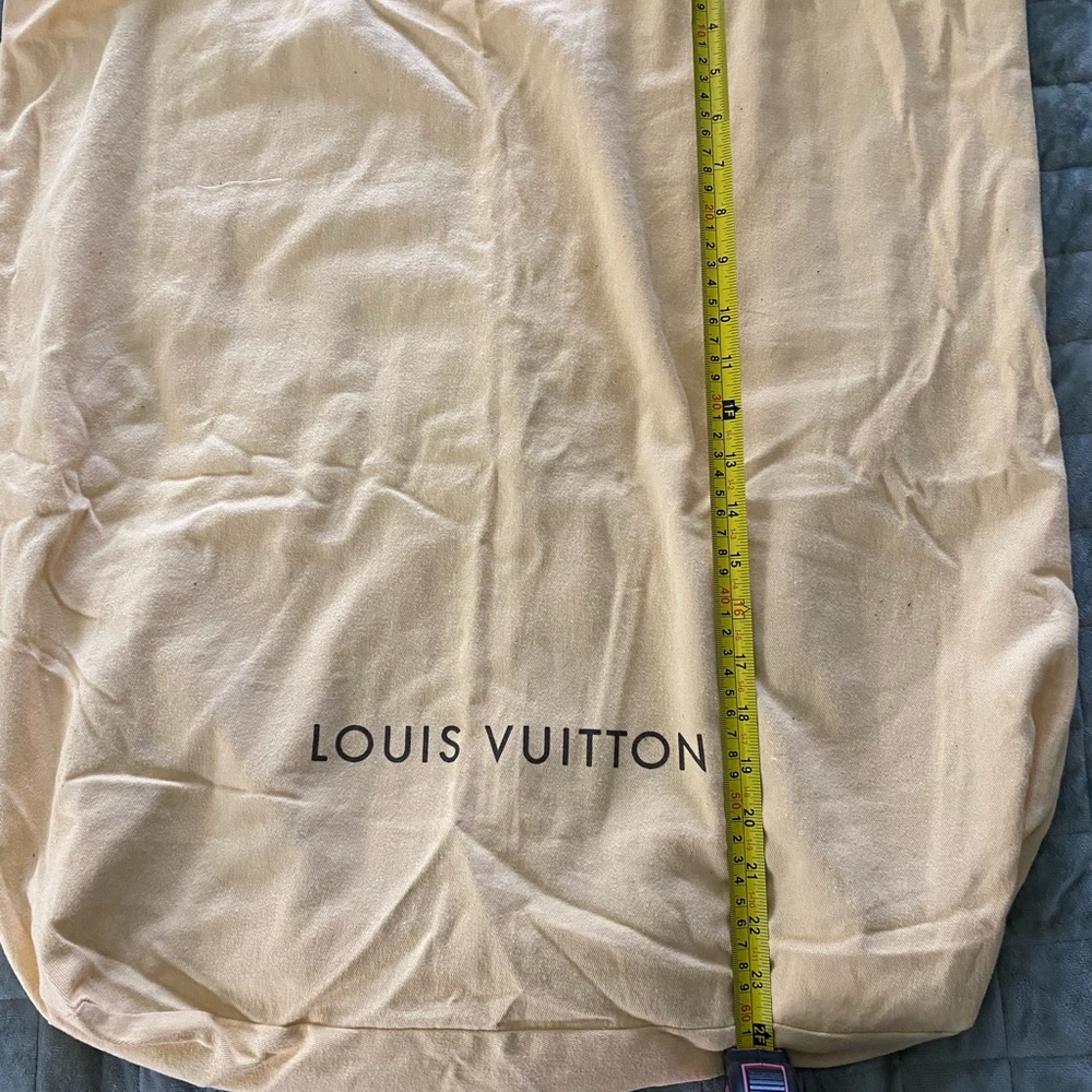 Louis Vuitton Cream Dust Bag XL - Picture 2 of 4